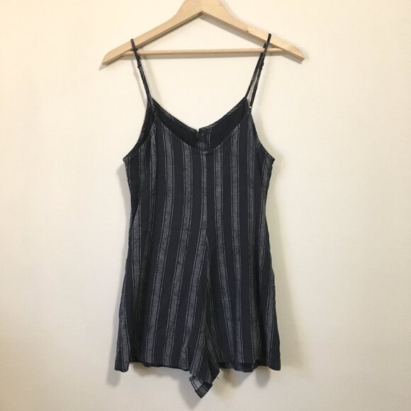 ILLA ILLA Strappy Button Down Rayon Engineer Striped Romper - Picture 2 of 15